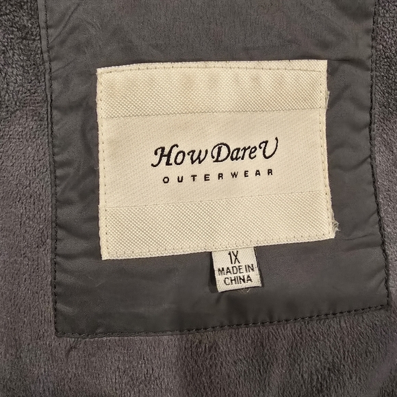 How Dare U Pocketed Zip Up Puffer Jacket with Removable Hood Thumb Hole Gray 1x. - Picture 11 of 15